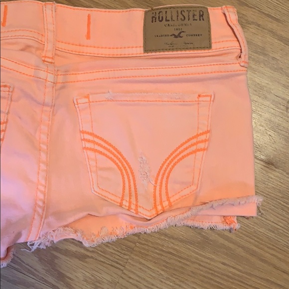 HOLLISTER•SHORTS - Picture 10 of 12